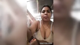 Bengali bhabhi making nude dance video lover
